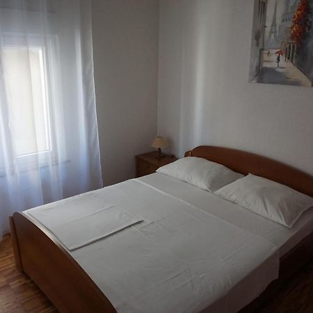 Spacious Comfort Apartment Duće Eksteriør billede