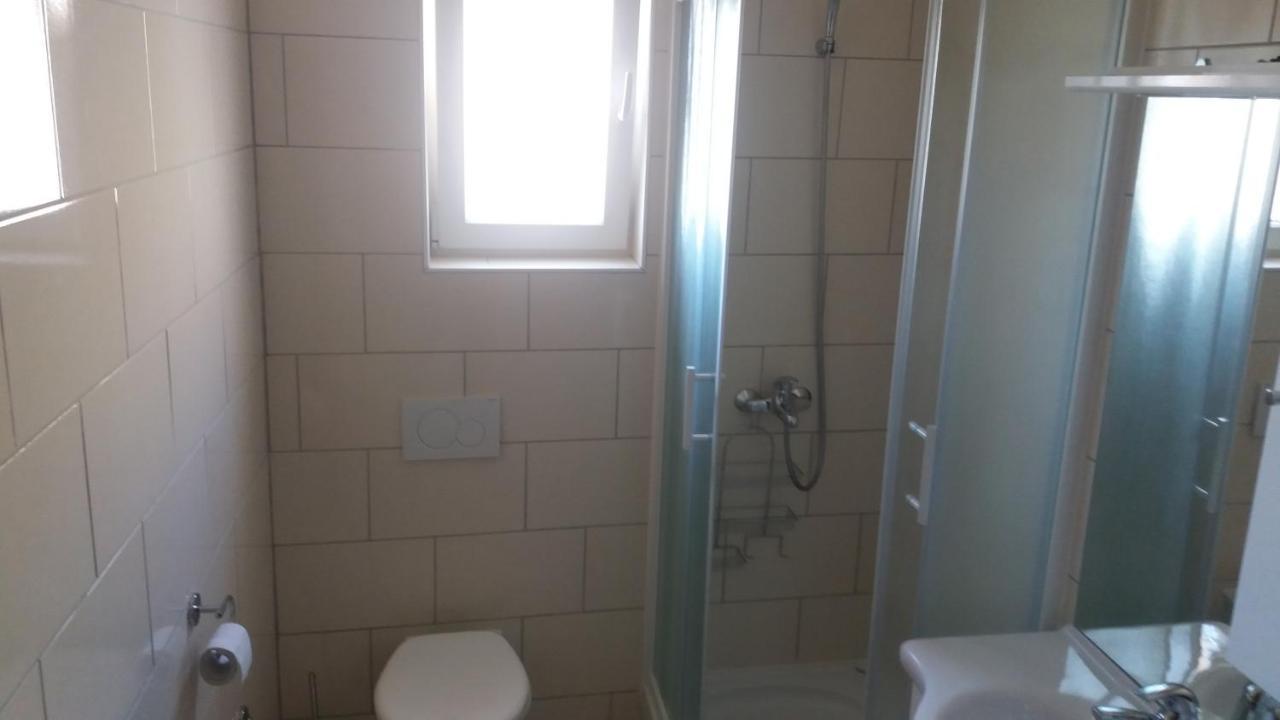 Spacious Comfort Apartment Duće Eksteriør billede